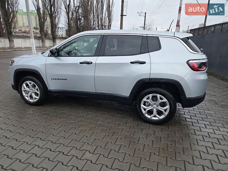 Внедорожник / Кроссовер Jeep Compass 2024 в Киеве фото 3 Внедорожник / Кроссовер Jeep Compass 2024 в Киеве