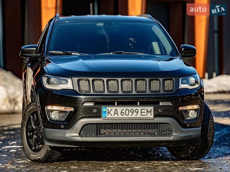 Внедорожник / Кроссовер Jeep Compass 2018 в Чернигове