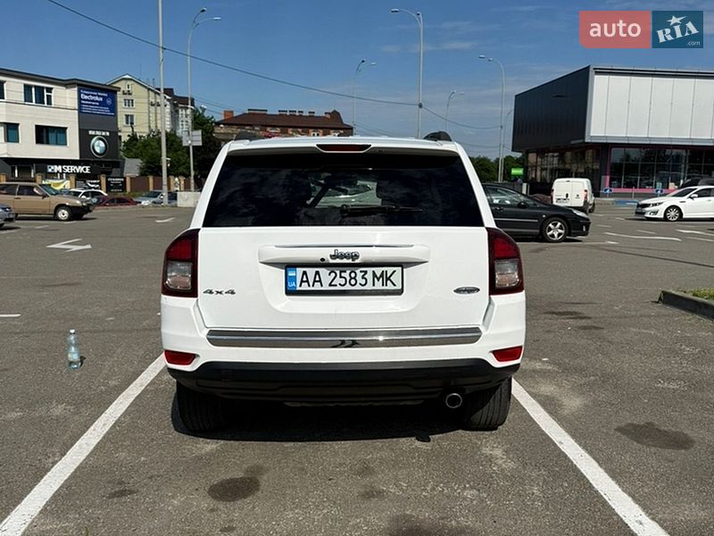 Позашляховик / Кросовер Jeep Compass 2016 в Києві