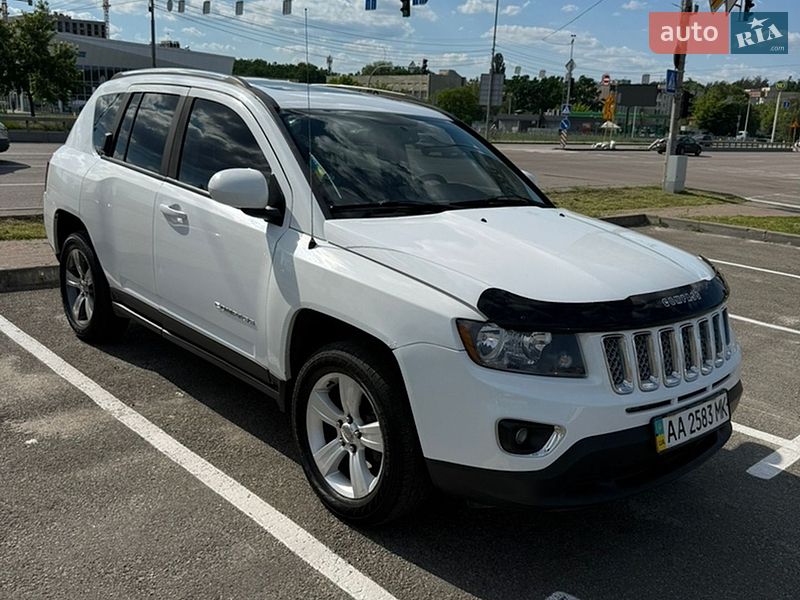 Позашляховик / Кросовер Jeep Compass 2016 в Києві