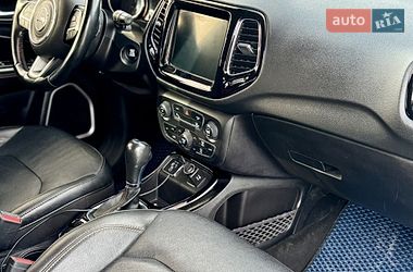 Позашляховик / Кросовер Jeep Compass 2020 в Чернівцях