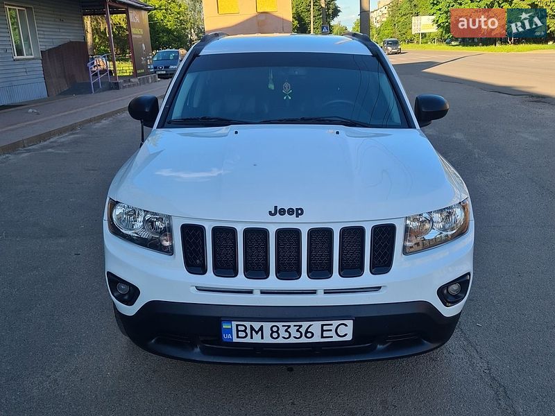 Внедорожник / Кроссовер Jeep Compass 2015 в Конотопе