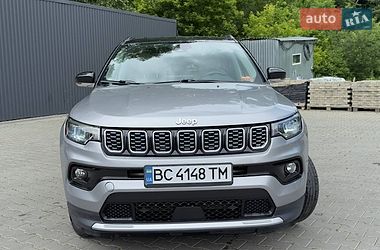 Позашляховик / Кросовер Jeep Compass 2021 в Стебнику