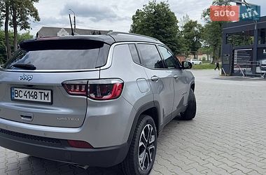 Позашляховик / Кросовер Jeep Compass 2021 в Стебнику