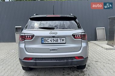 Позашляховик / Кросовер Jeep Compass 2021 в Стебнику