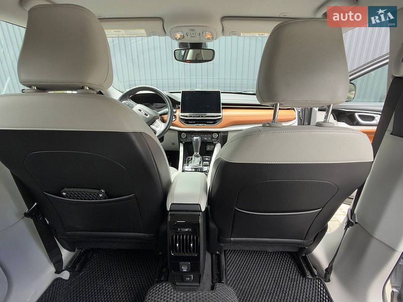 Позашляховик / Кросовер Jeep Compass 2021 в Стебнику