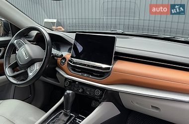 Позашляховик / Кросовер Jeep Compass 2021 в Стебнику