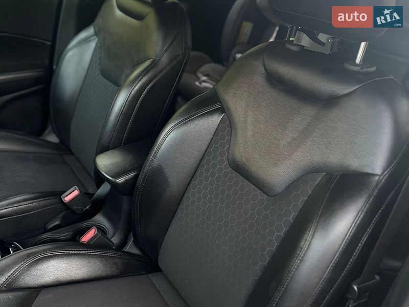 Внедорожник / Кроссовер Jeep Compass 2018 в Тернополе