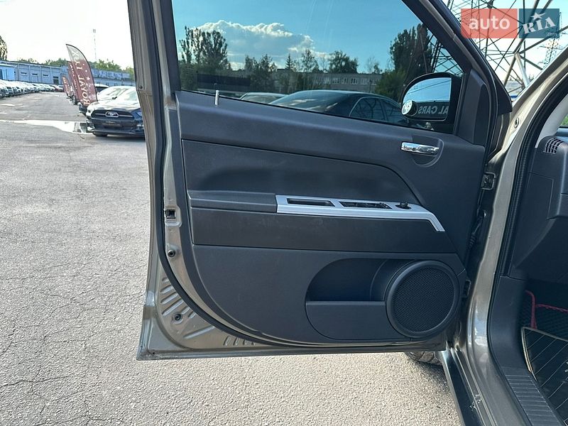 Внедорожник / Кроссовер Jeep Compass 2008 в Харькове