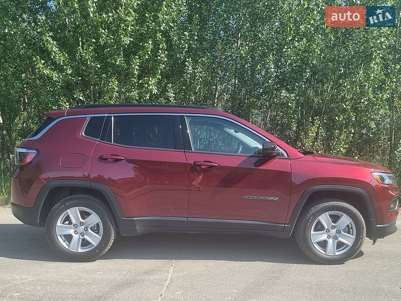 Внедорожник / Кроссовер Jeep Compass 2022 в Киеве