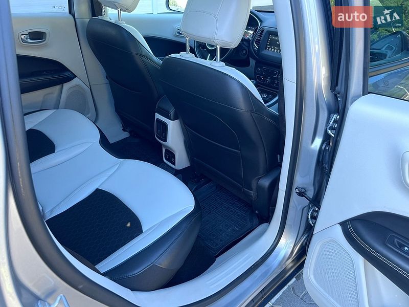 Внедорожник / Кроссовер Jeep Compass 2019 в Виннице фото 18 Внедорожник / Кроссовер Jeep Compass 2019 в Виннице