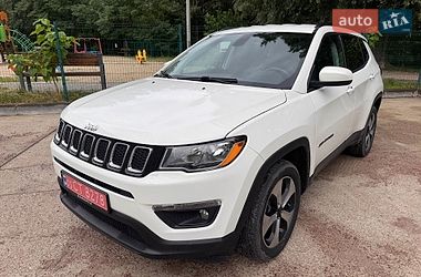 Позашляховик / Кросовер Jeep Compass 2017 в Києві