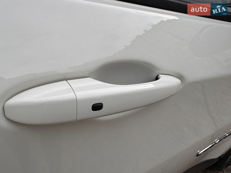 Позашляховик / Кросовер Jeep Compass 2017 в Києві