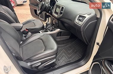 Позашляховик / Кросовер Jeep Compass 2017 в Києві