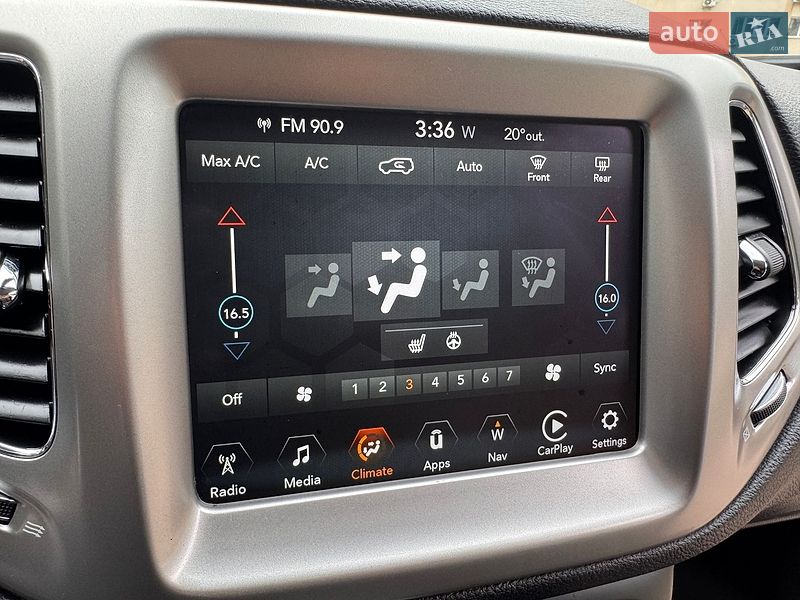 Позашляховик / Кросовер Jeep Compass 2017 в Києві