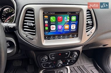 Позашляховик / Кросовер Jeep Compass 2017 в Києві