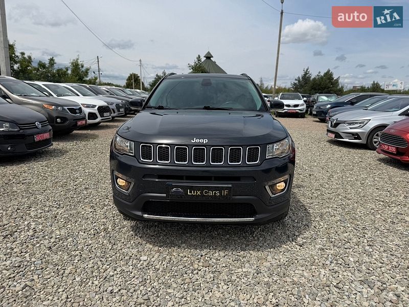 Внедорожник / Кроссовер Jeep Compass 2017 в Ивано-Франковске