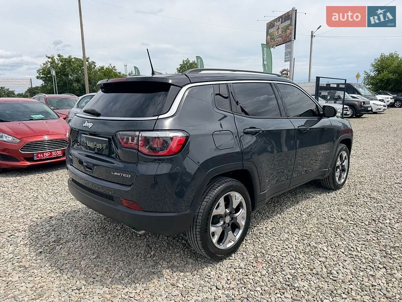 Внедорожник / Кроссовер Jeep Compass 2017 в Ивано-Франковске