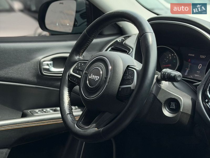 Внедорожник / Кроссовер Jeep Compass 2017 в Ивано-Франковске