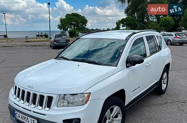 Jeep Compass  2011