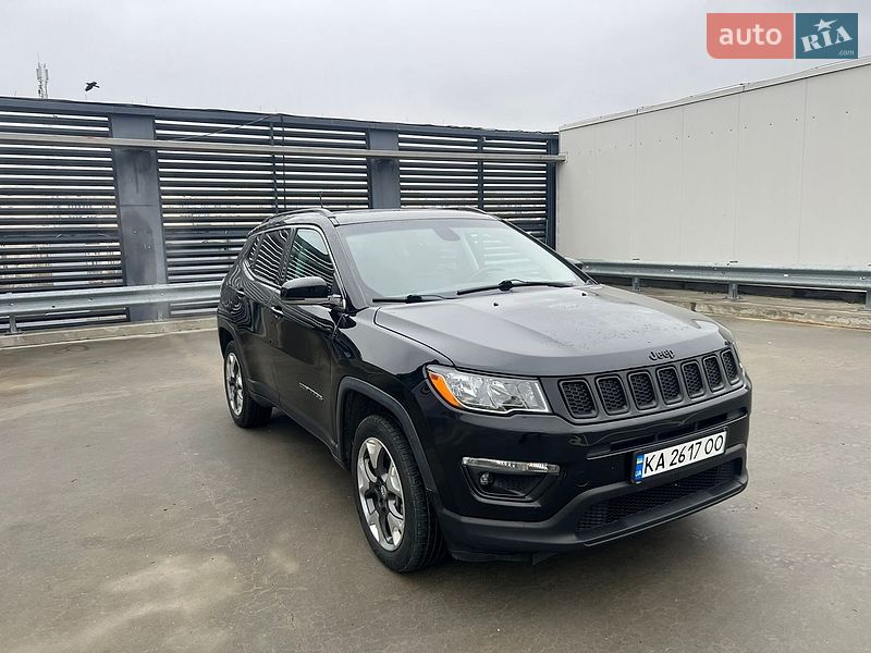 Внедорожник / Кроссовер Jeep Compass 2019 в Киеве фото 2 Внедорожник / Кроссовер Jeep Compass 2019 в Киеве