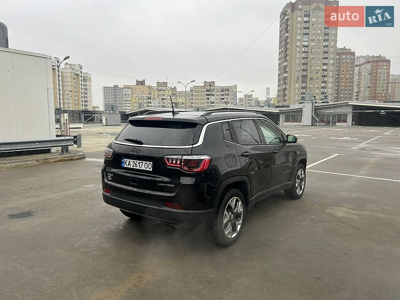 Внедорожник / Кроссовер Jeep Compass 2019 в Киеве фото 6 Внедорожник / Кроссовер Jeep Compass 2019 в Киеве