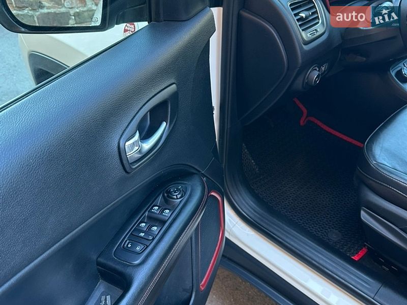 Внедорожник / Кроссовер Jeep Compass 2019 в Чернигове