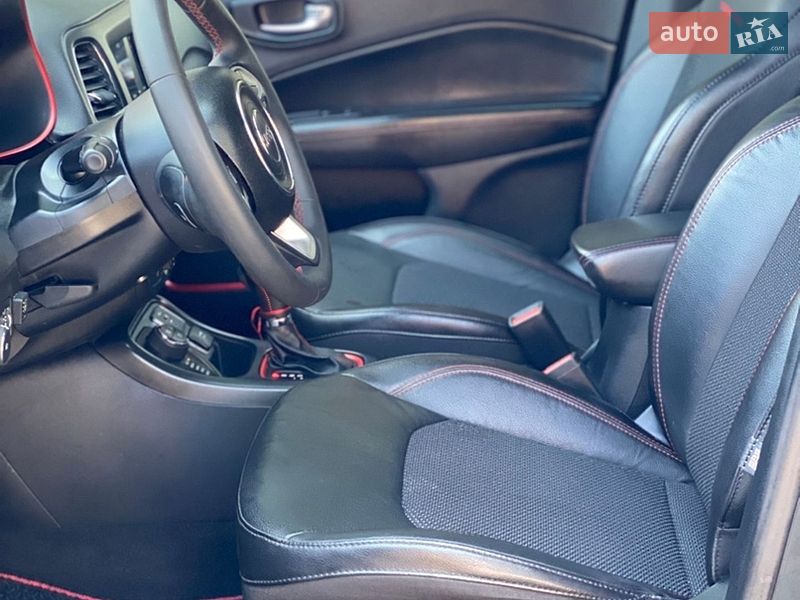 Внедорожник / Кроссовер Jeep Compass 2020 в Тернополе