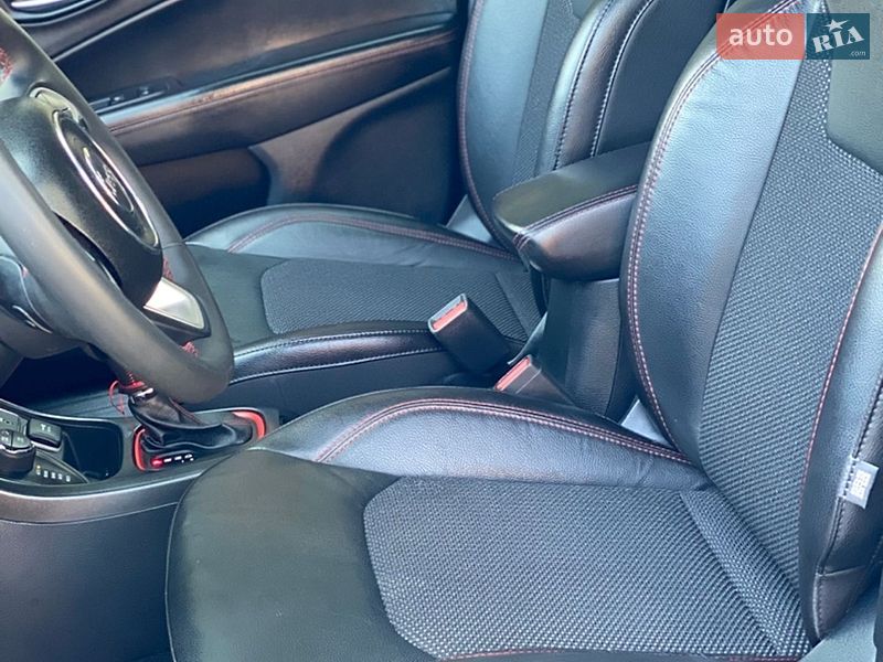 Внедорожник / Кроссовер Jeep Compass 2020 в Тернополе