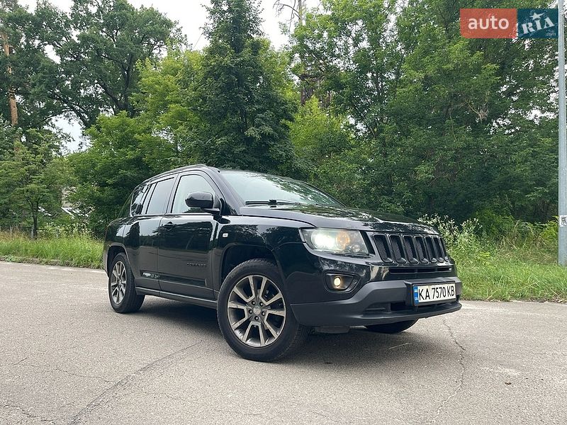 Внедорожник / Кроссовер Jeep Compass 2013 в Киеве