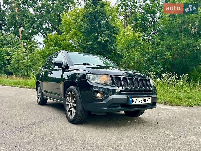 Внедорожник / Кроссовер Jeep Compass 2013 в Киеве
