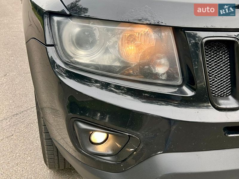 Внедорожник / Кроссовер Jeep Compass 2013 в Киеве