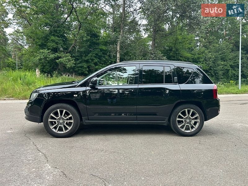 Внедорожник / Кроссовер Jeep Compass 2013 в Киеве