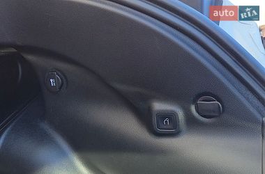 Позашляховик / Кросовер Jeep Compass 2023 в Києві фото 13 Позашляховик / Кросовер Jeep Compass 2023 в Києві