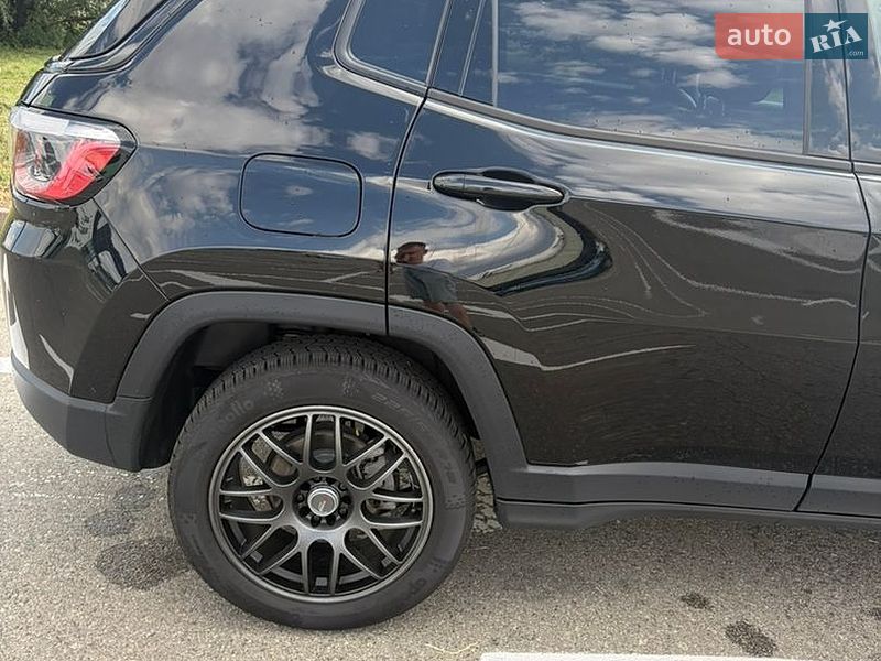 Внедорожник / Кроссовер Jeep Compass 2024 в Киеве