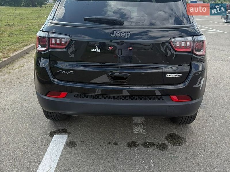 Внедорожник / Кроссовер Jeep Compass 2024 в Киеве