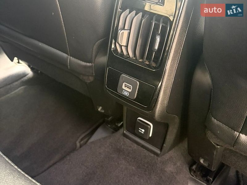 Внедорожник / Кроссовер Jeep Compass 2024 в Киеве