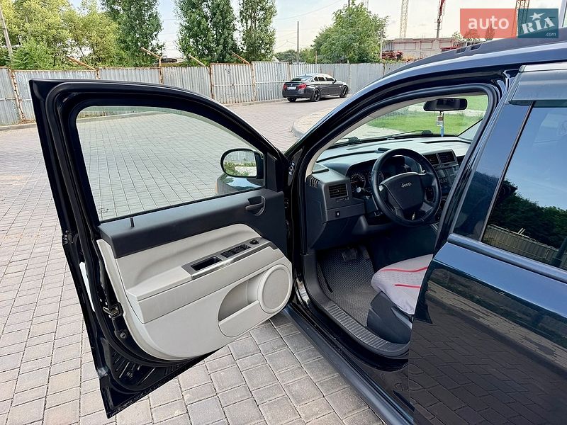 Внедорожник / Кроссовер Jeep Compass 2007 в Одессе