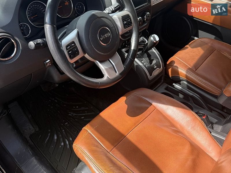 Внедорожник / Кроссовер Jeep Compass 2013 в Киеве