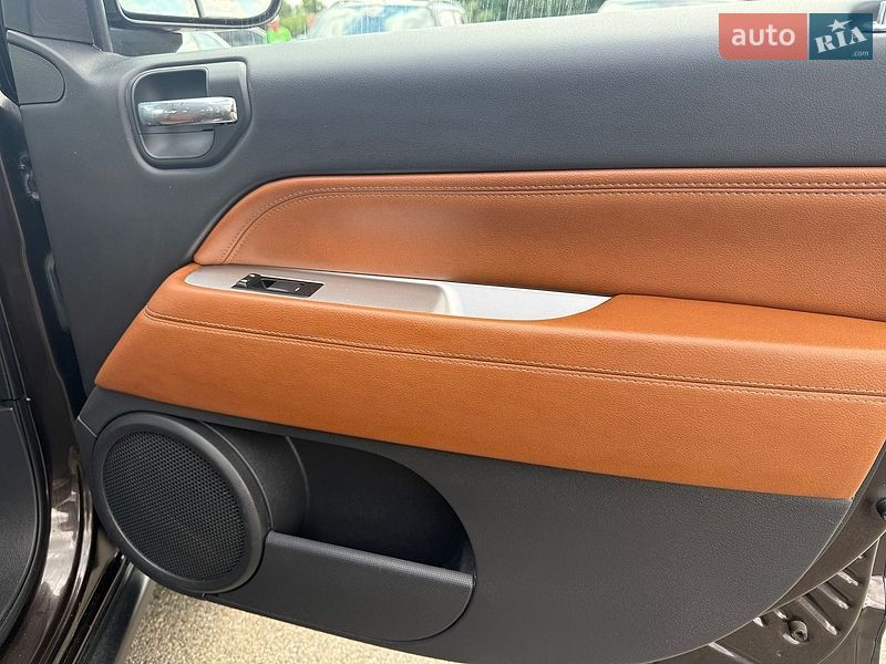 Внедорожник / Кроссовер Jeep Compass 2013 в Киеве