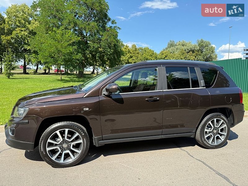 Внедорожник / Кроссовер Jeep Compass 2013 в Киеве