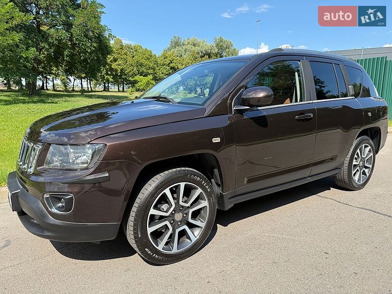 Внедорожник / Кроссовер Jeep Compass 2013 в Киеве