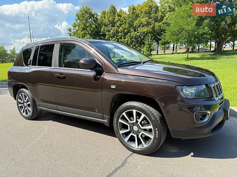 Внедорожник / Кроссовер Jeep Compass 2013 в Киеве