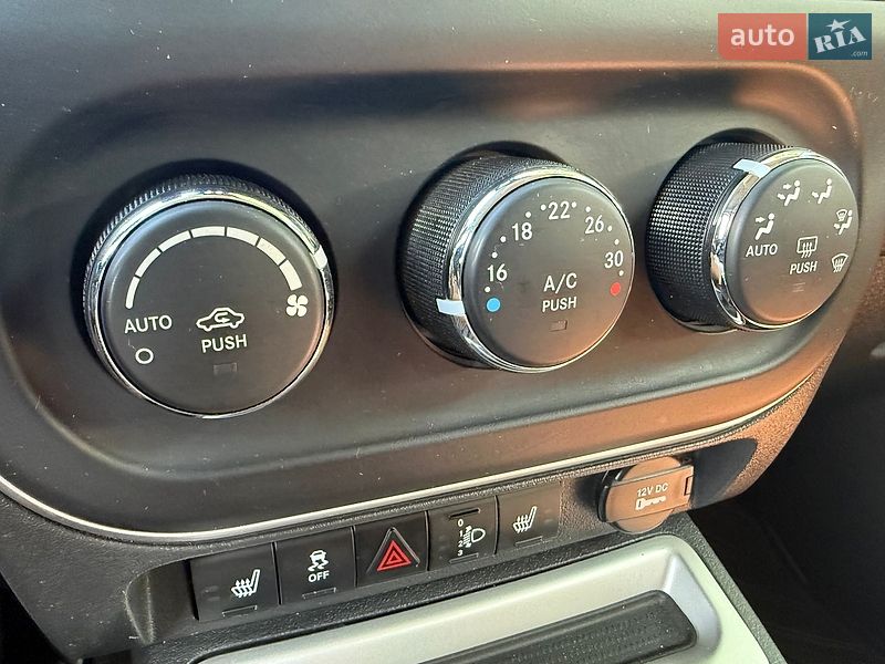 Внедорожник / Кроссовер Jeep Compass 2013 в Киеве