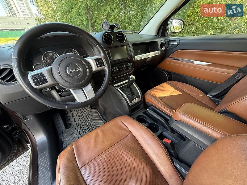 Внедорожник / Кроссовер Jeep Compass 2013 в Киеве