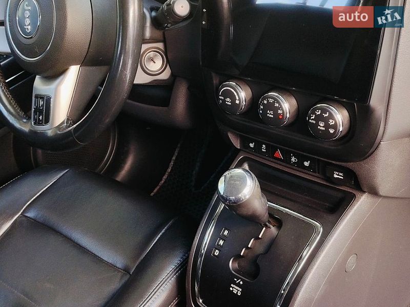 Позашляховик / Кросовер Jeep Compass 2011 в Одесі