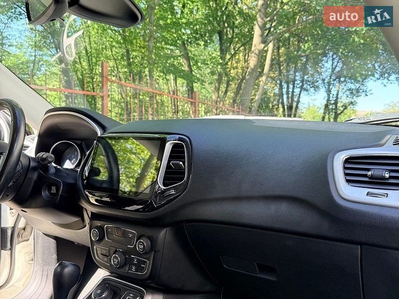 Внедорожник / Кроссовер Jeep Compass 2019 в Львове фото 14 Внедорожник / Кроссовер Jeep Compass 2019 в Львове
