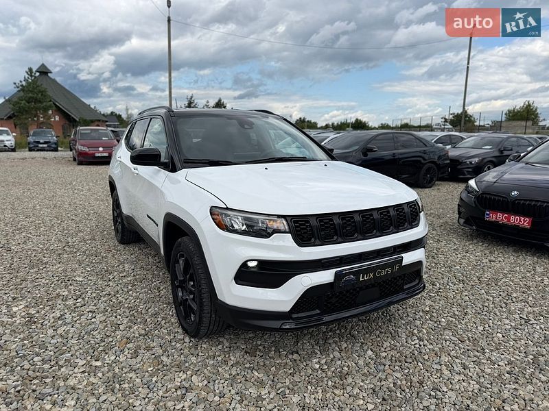 Внедорожник / Кроссовер Jeep Compass 2023 в Ивано-Франковске