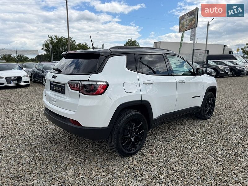 Внедорожник / Кроссовер Jeep Compass 2023 в Ивано-Франковске