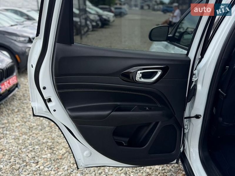 Внедорожник / Кроссовер Jeep Compass 2023 в Ивано-Франковске